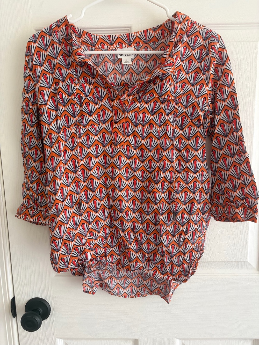STYLUS Orange, White & Blue Geometric V-Neck Blouse